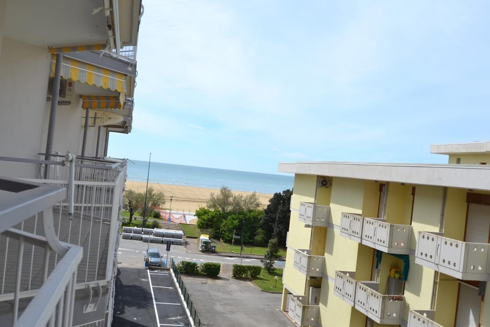 Balcony/Terrace, Beach
