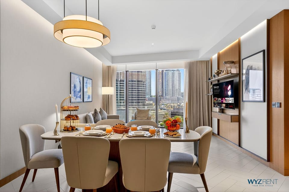 TV and multimedia, Living room, Dining area, Evening entertainment