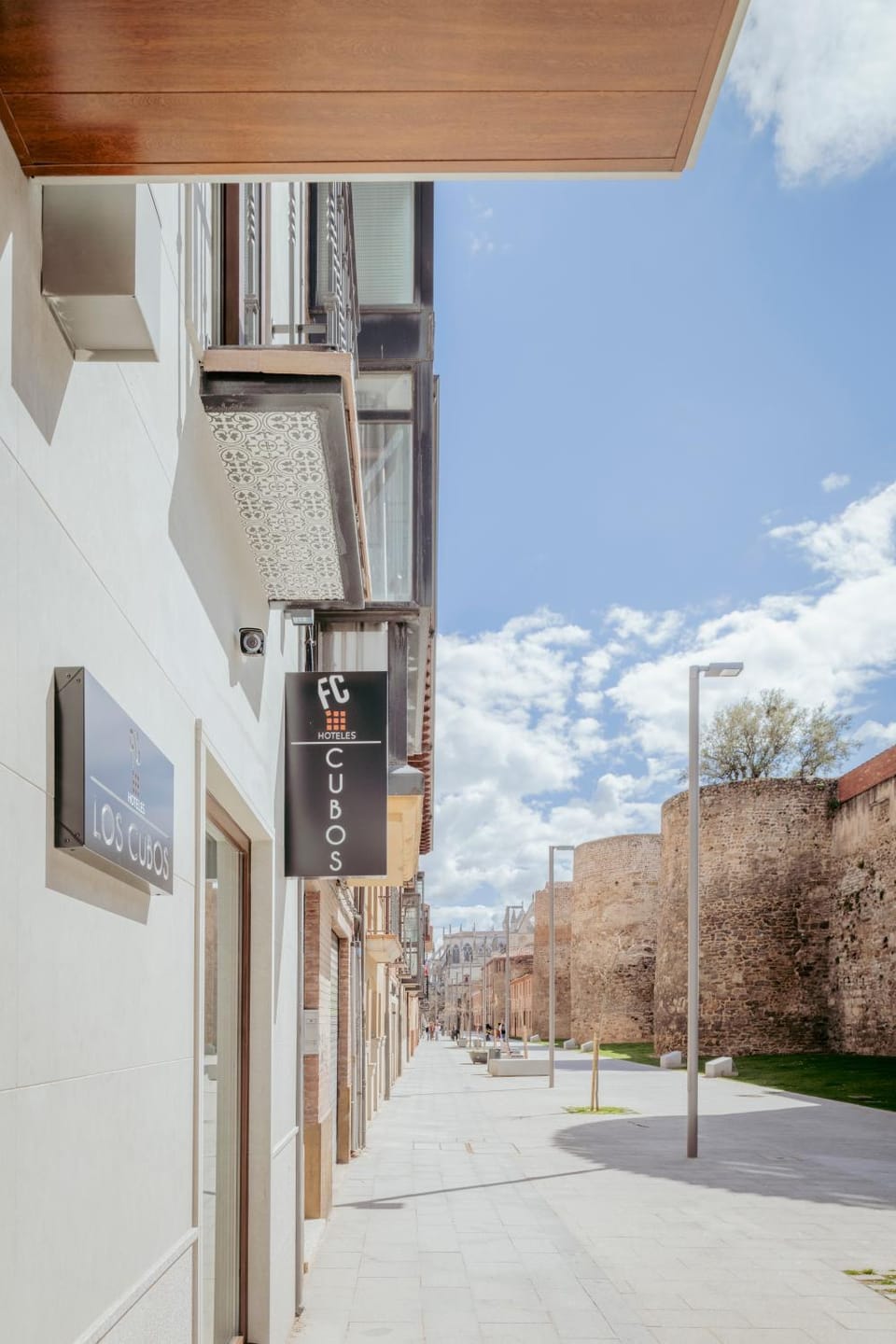 Property building, Street view