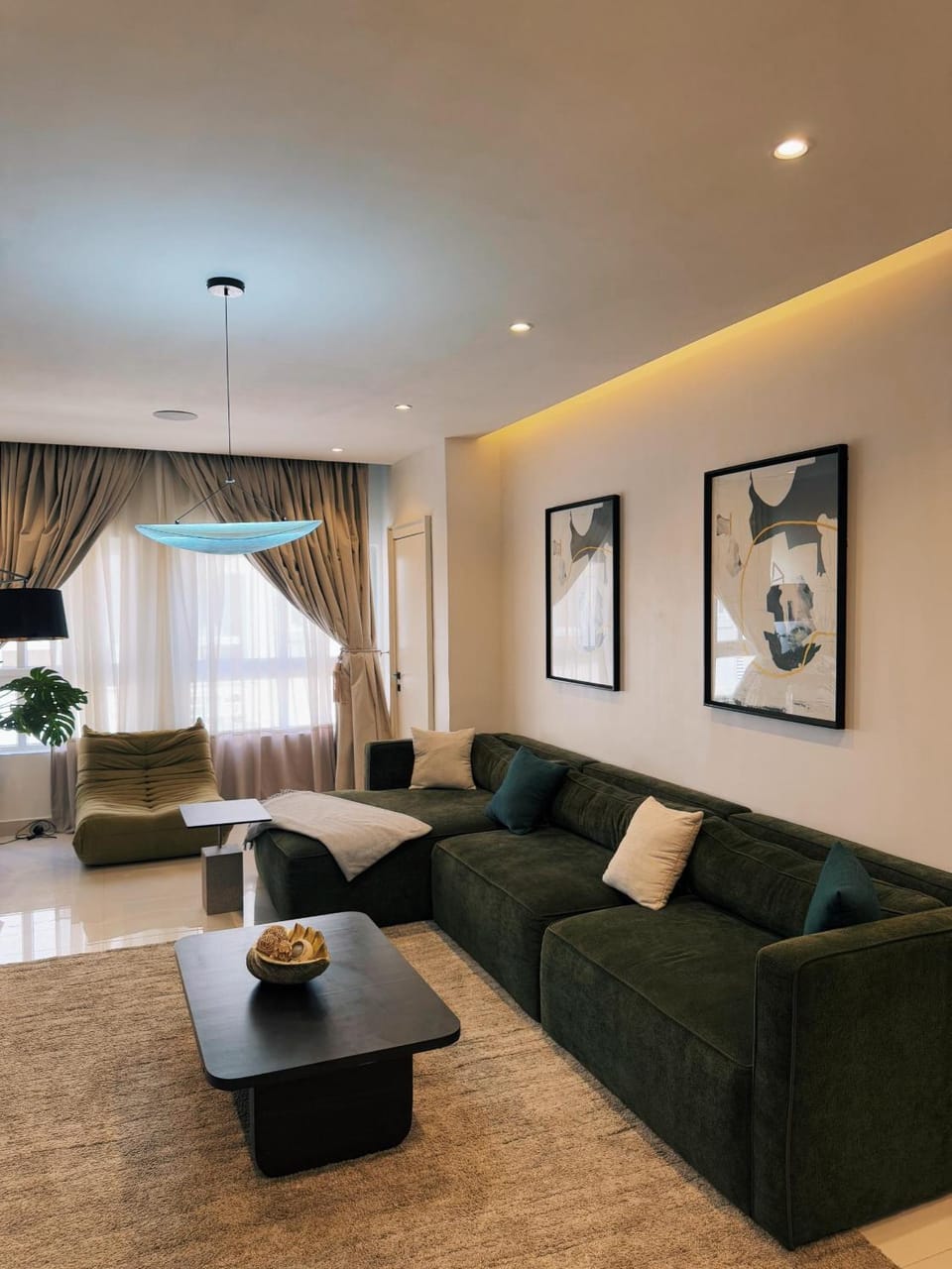 TV and multimedia, Living room, air conditioner