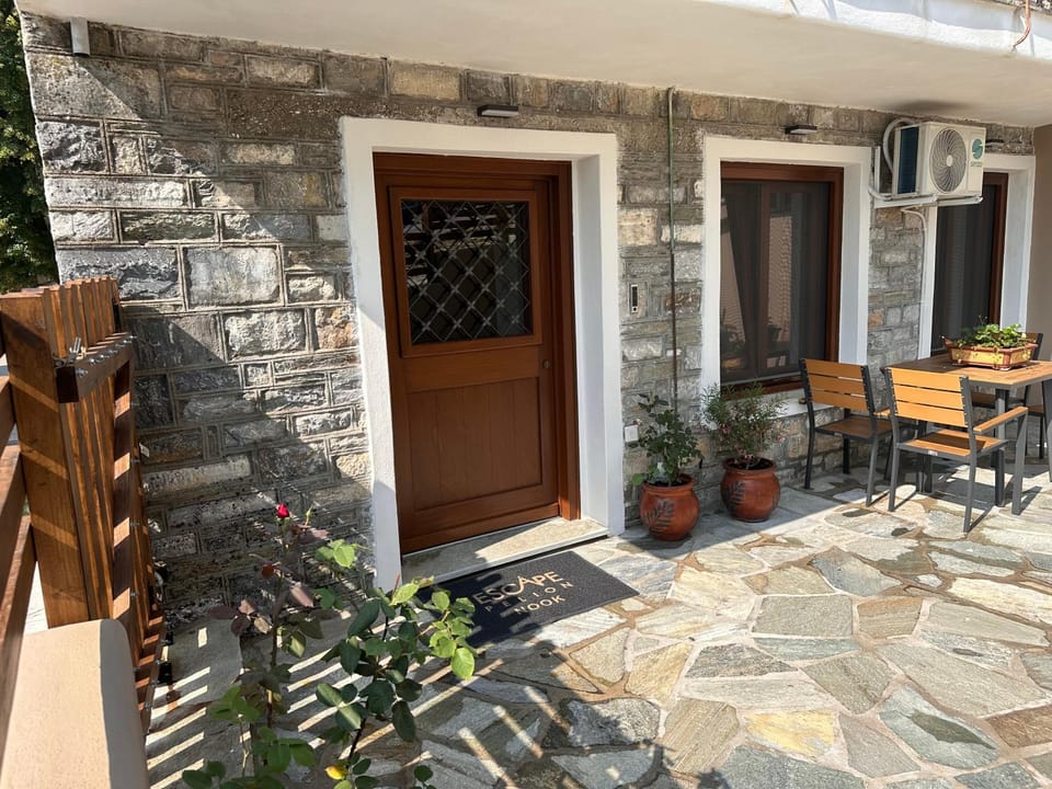 Property building, Balcony/Terrace