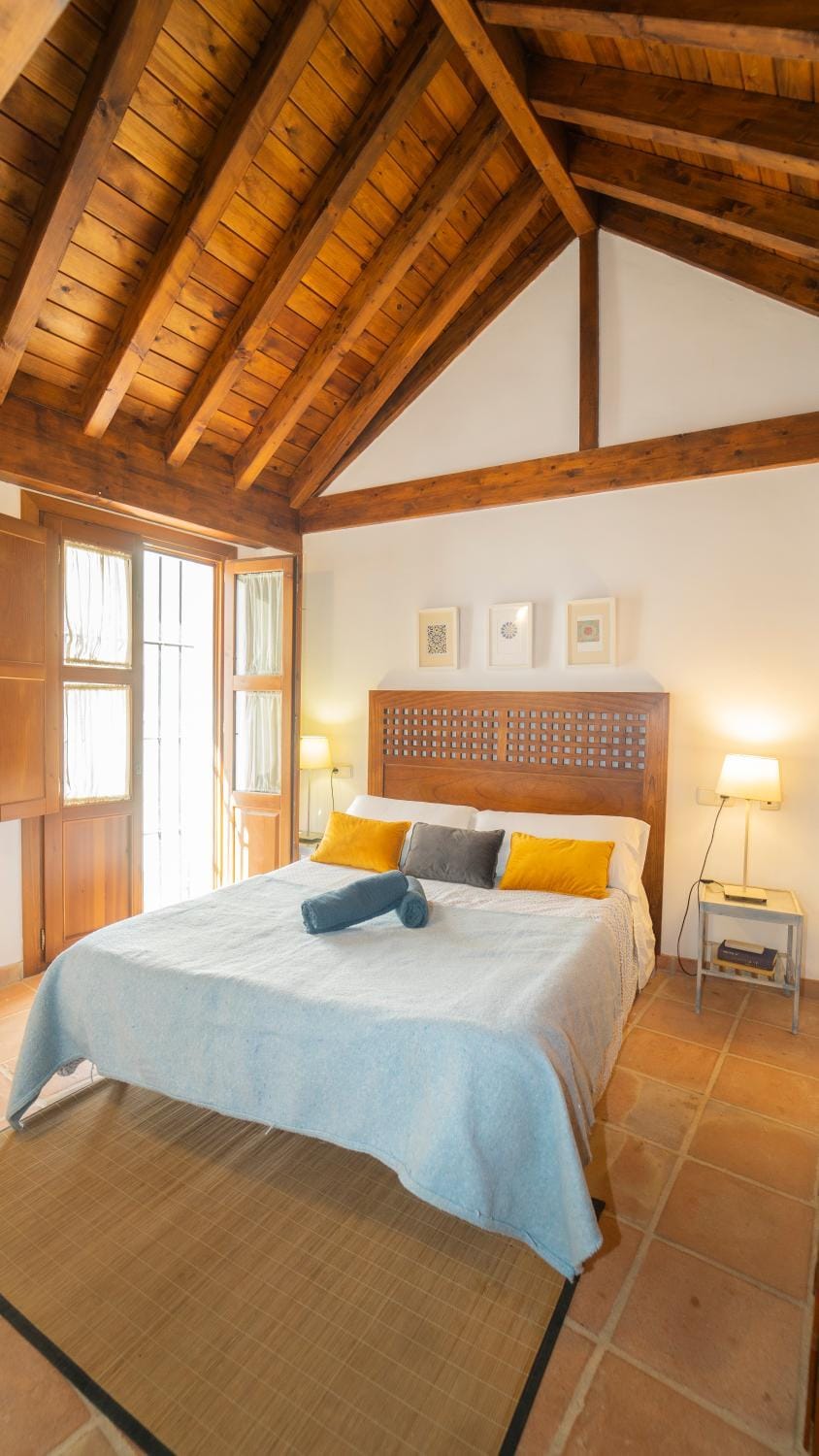 Carmen auténtico con encanto en Albaicín Granada con piscina y parking opcional Apartment in Granada