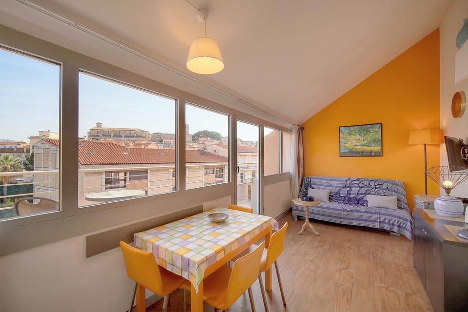 Balcony/Terrace, Living room, Dining area