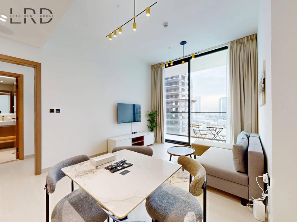 Brand New and Modern Smart Home 1BR Apartment in Dubai