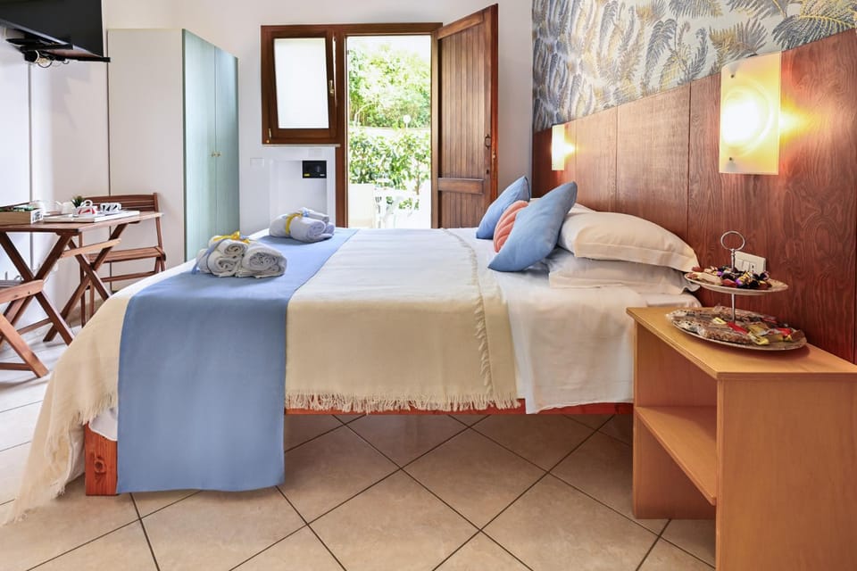 Fiordaliso room Sperlongaresort Bed and Breakfast in Sperlonga