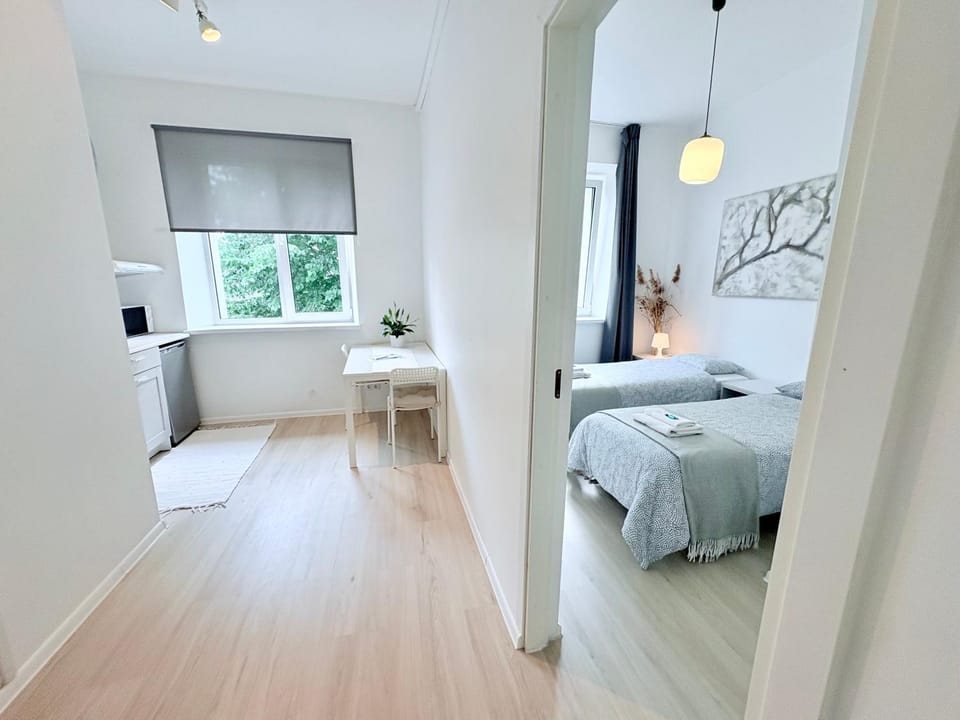 Bed, TV and multimedia, Coffee/tea facilities, Photo of the whole room, Bedroom, Parking