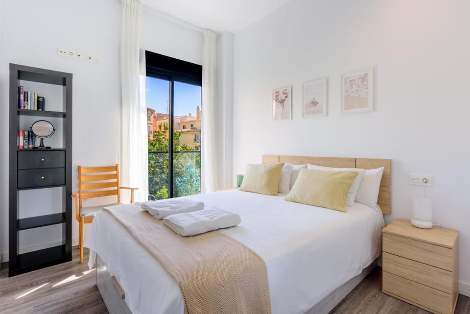 Bed, Photo of the whole room