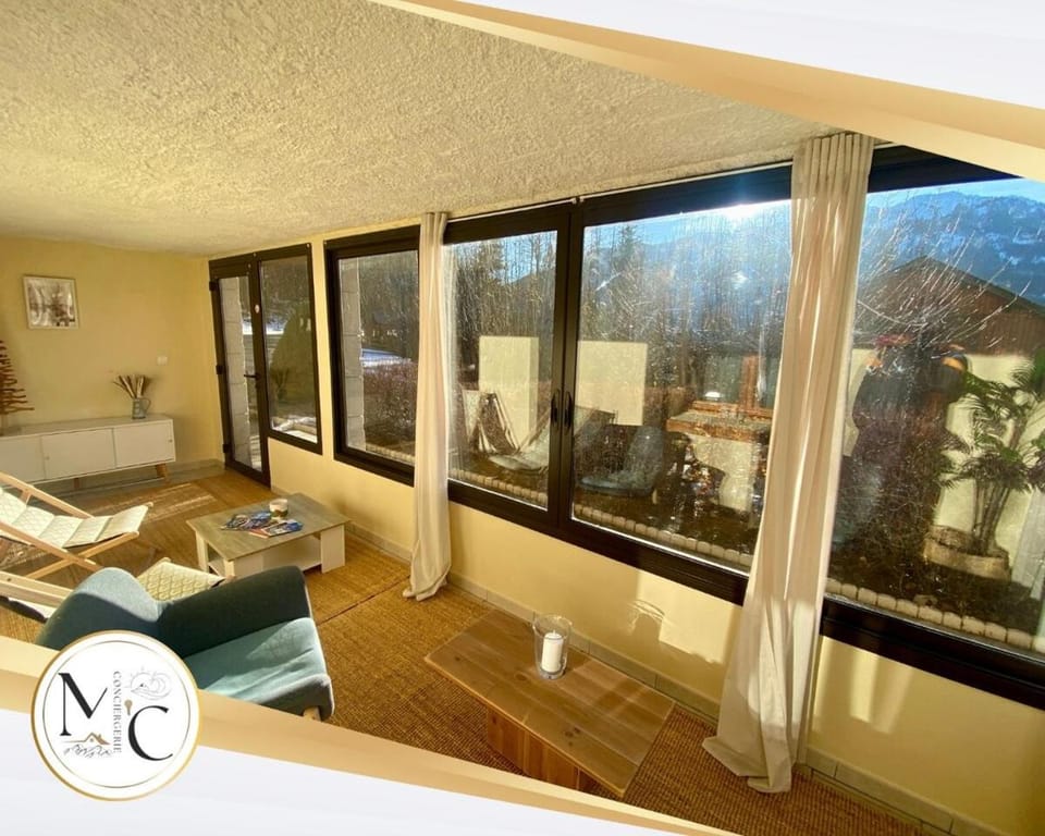 cozy chalet mountain view, garden Apartment in Allos