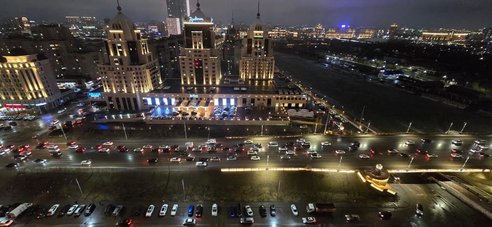 Night, Neighbourhood, Bird's eye view, City view, Street view, Location