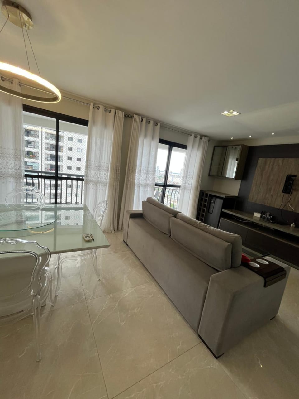 Living room, Seating area, air conditioner