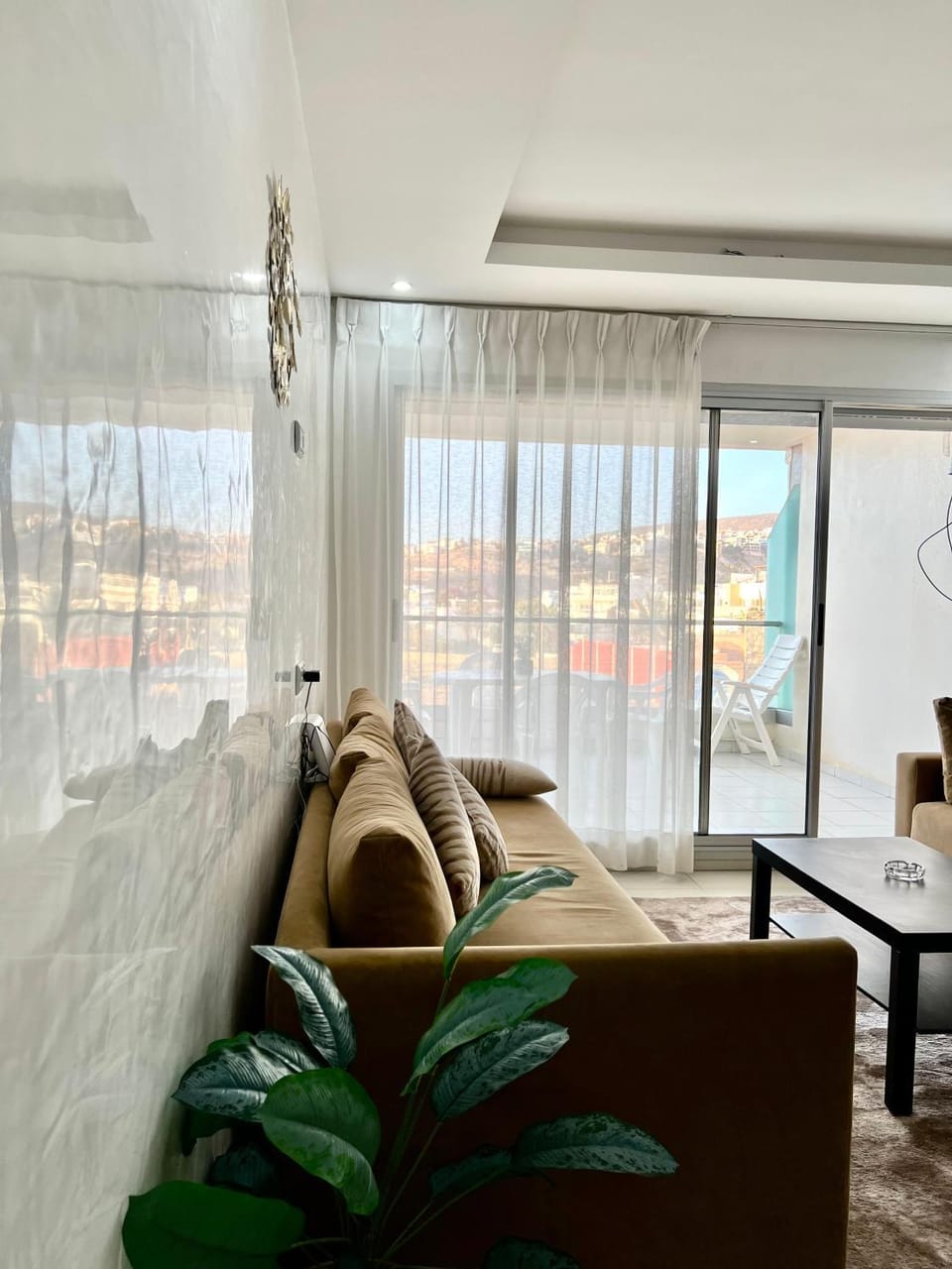 Living room, Photo of the whole room, Seating area