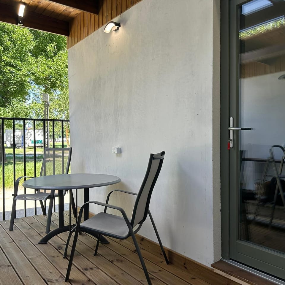 Tisza Gyöngye Garden Apartment in Szeged