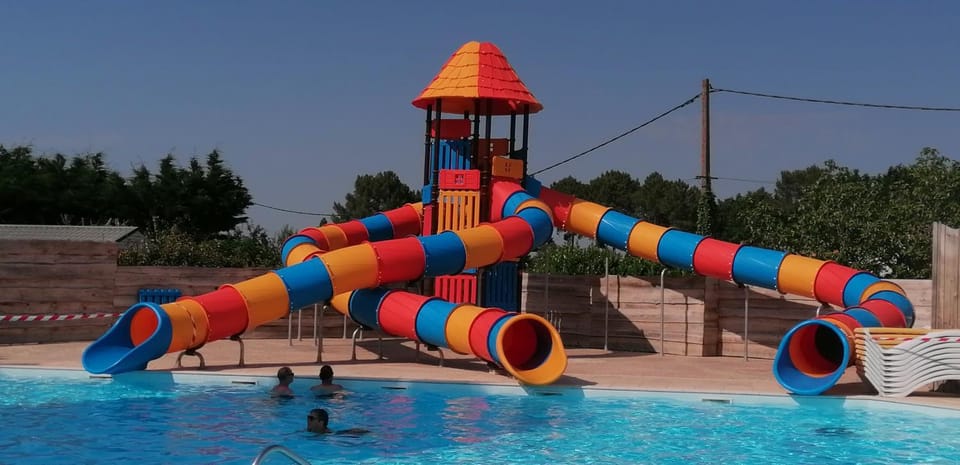 Camping Paradis Les Pins Royan Campground/ 
RV Resort in Vaux-sur-Mer
