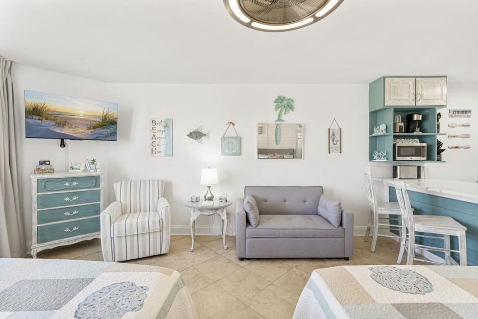 Beach Front Ocean View Condo - Top of the Gulf 804 House in Panama City Beach