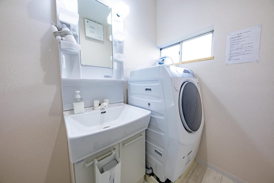 Bathroom, washing machine