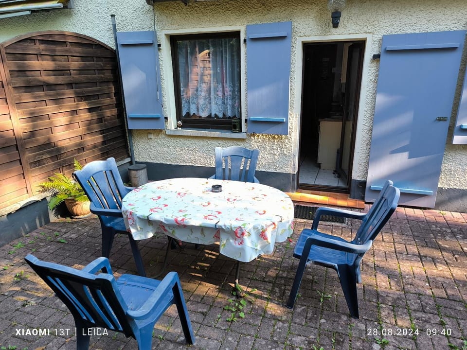 Property building, Balcony/Terrace