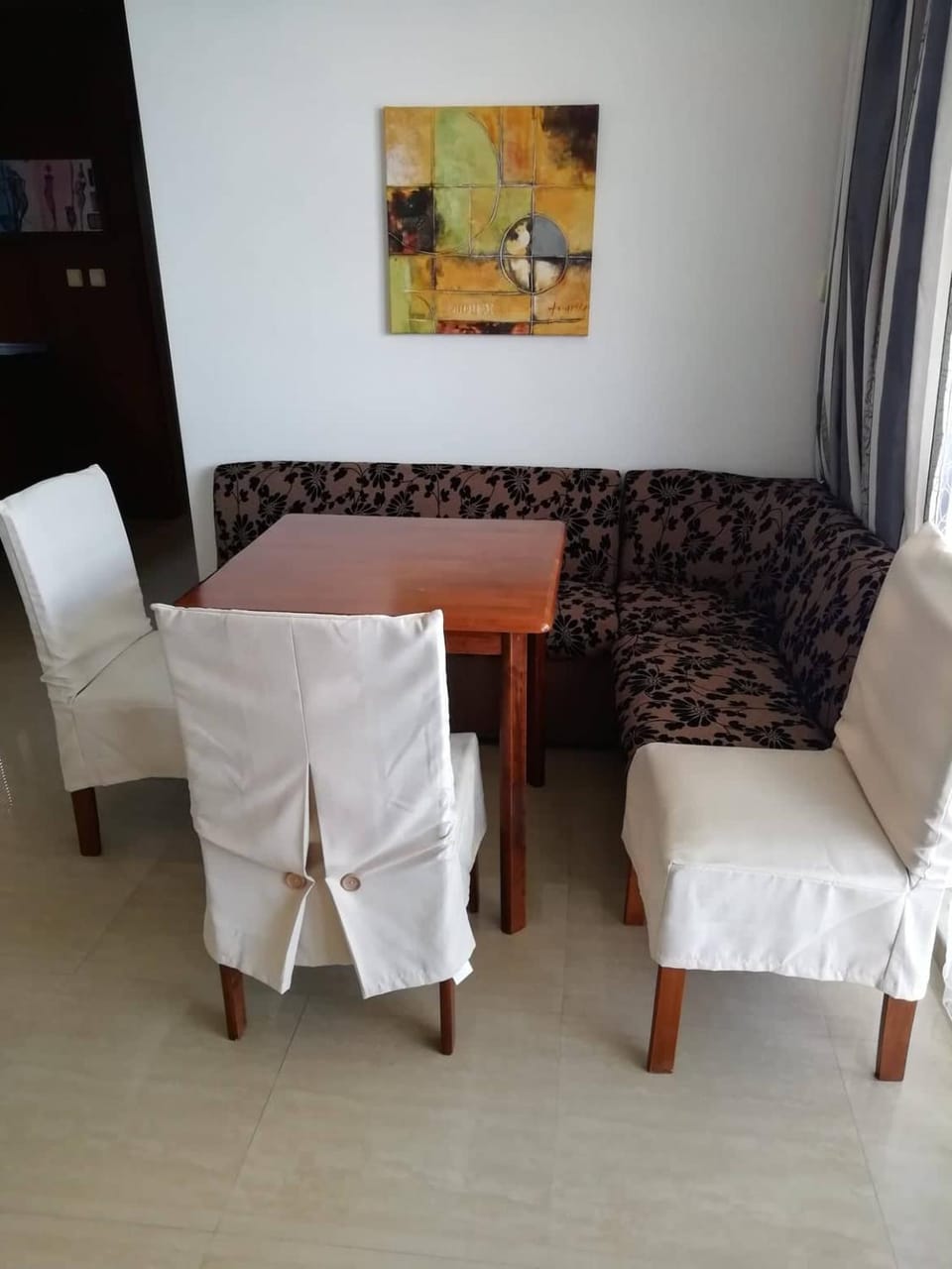 Communal lounge/ TV room, Living room, Seating area