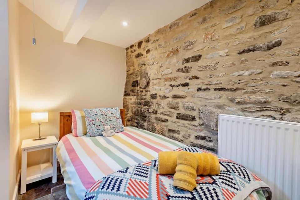 Castle Forge 4-Bedroom Historic Purbeck Forge in Kingston, Corfe Castle, Sleeps 7 House in Corfe Castle