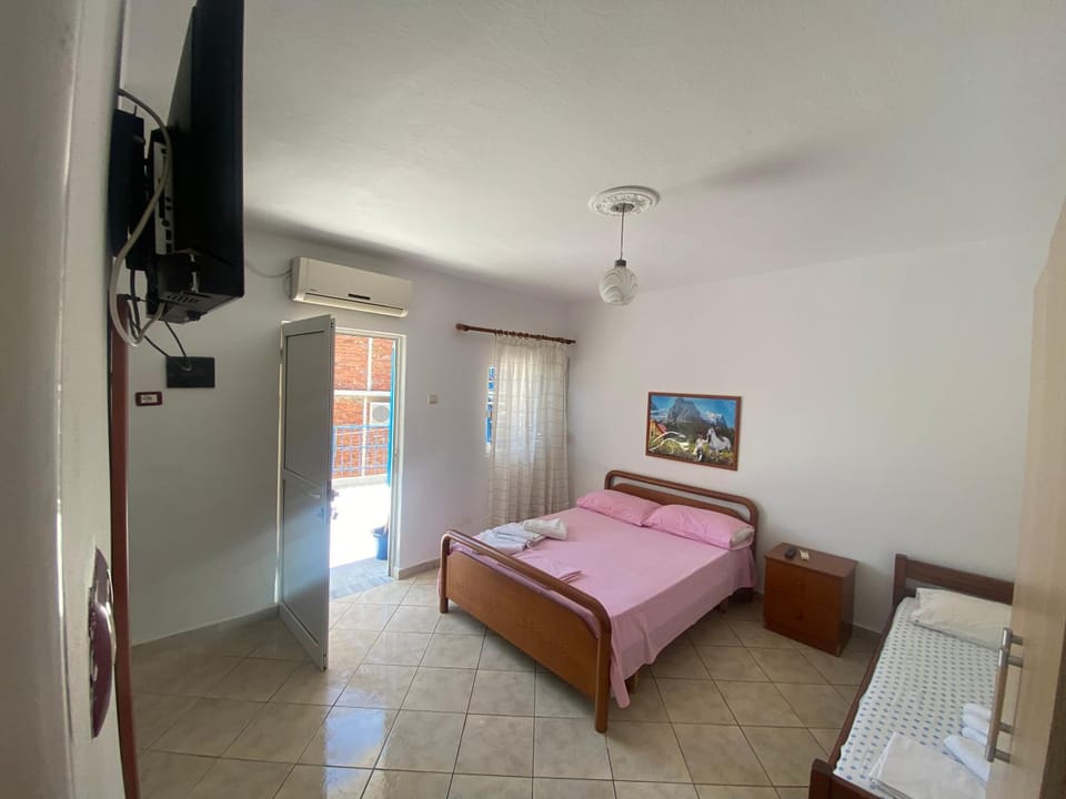Llambro Rooms Hostel in Vlorë County, Albania