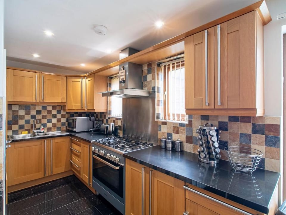 2 bedroom exclusive house in Sheffield Villa in Sheffield