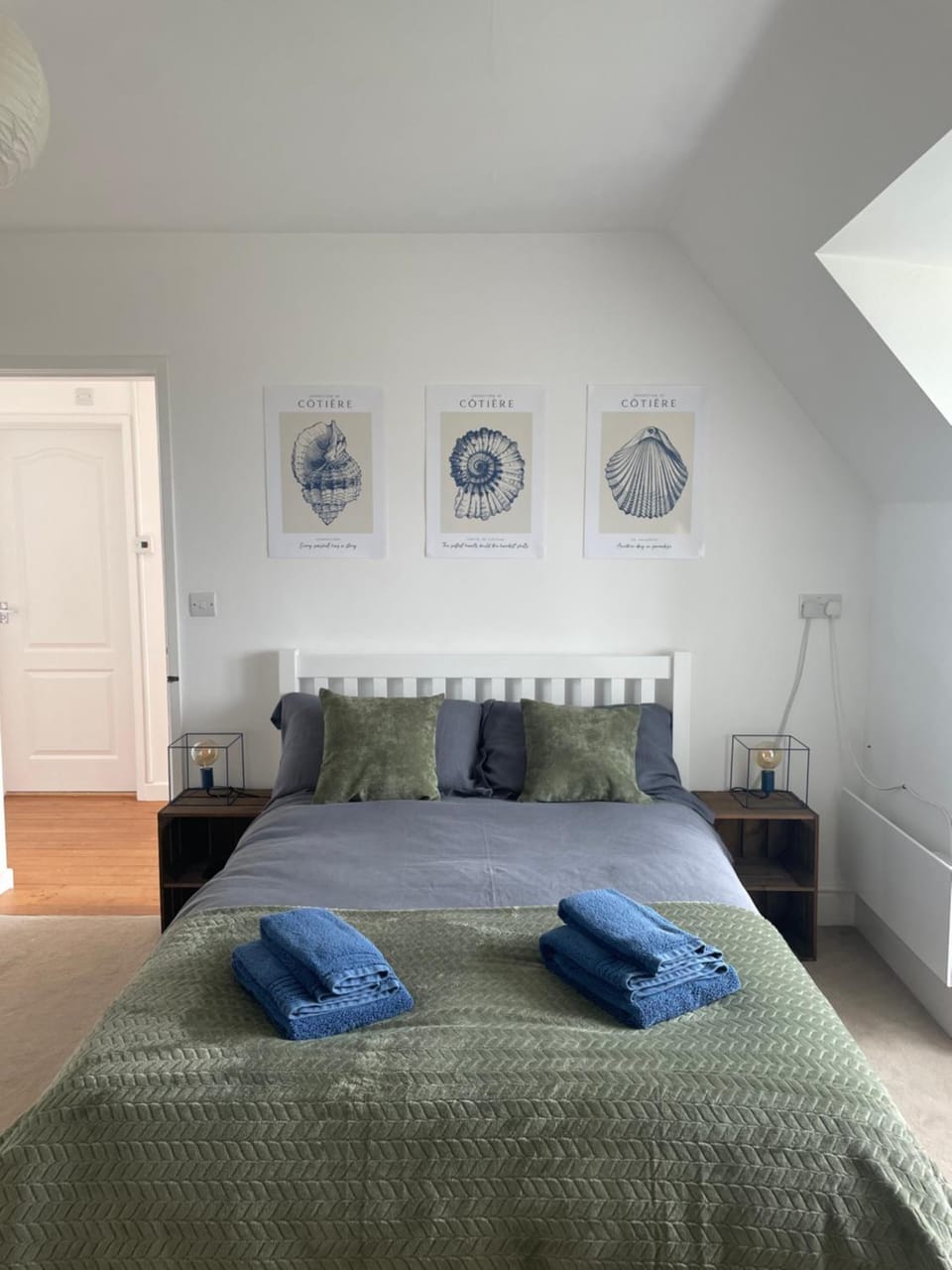 Beachfront holiday home House in West Wittering