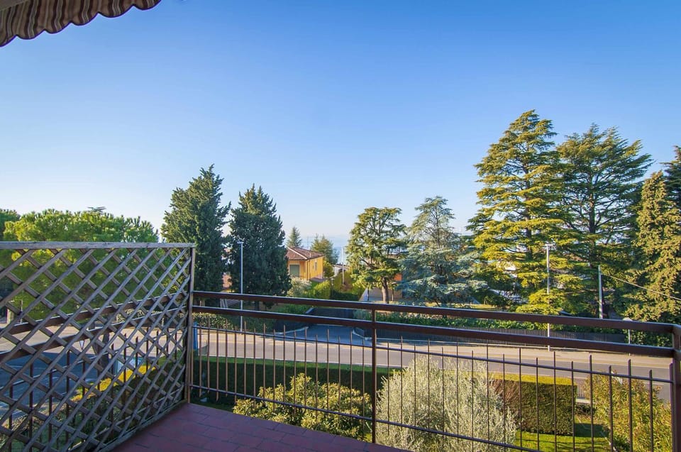 Day, Natural landscape, Balcony/Terrace
