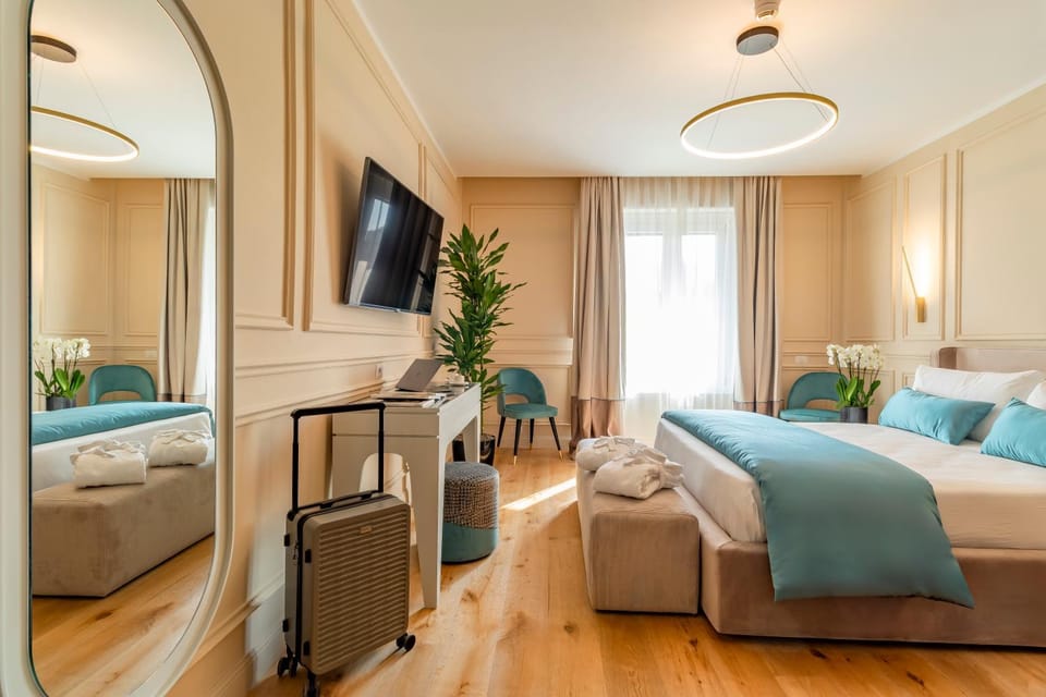 Bed, Photo of the whole room, Decorative detail, Bedroom, furniture