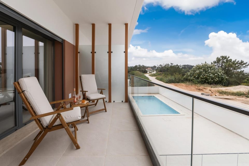 Day, Natural landscape, View (from property/room), Balcony/Terrace, Pool view, Swimming pool