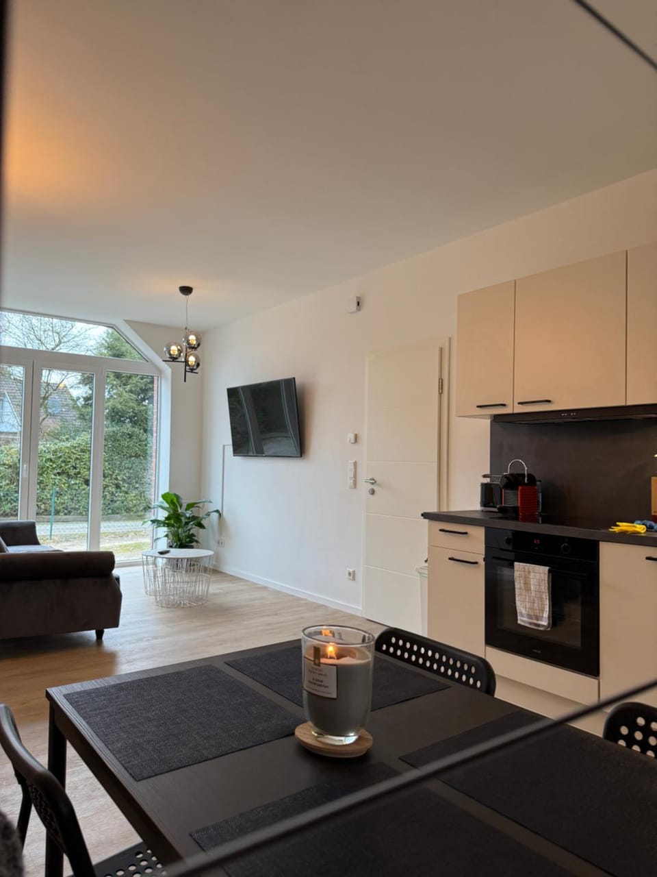 Renovated in style - Close to Hamburg Apartment in Hamburg