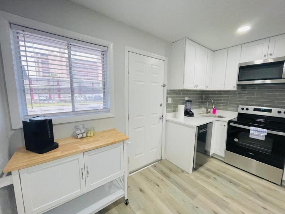 Perfect Vacation walk to the beach 8 Apartment in Myrtle Beach