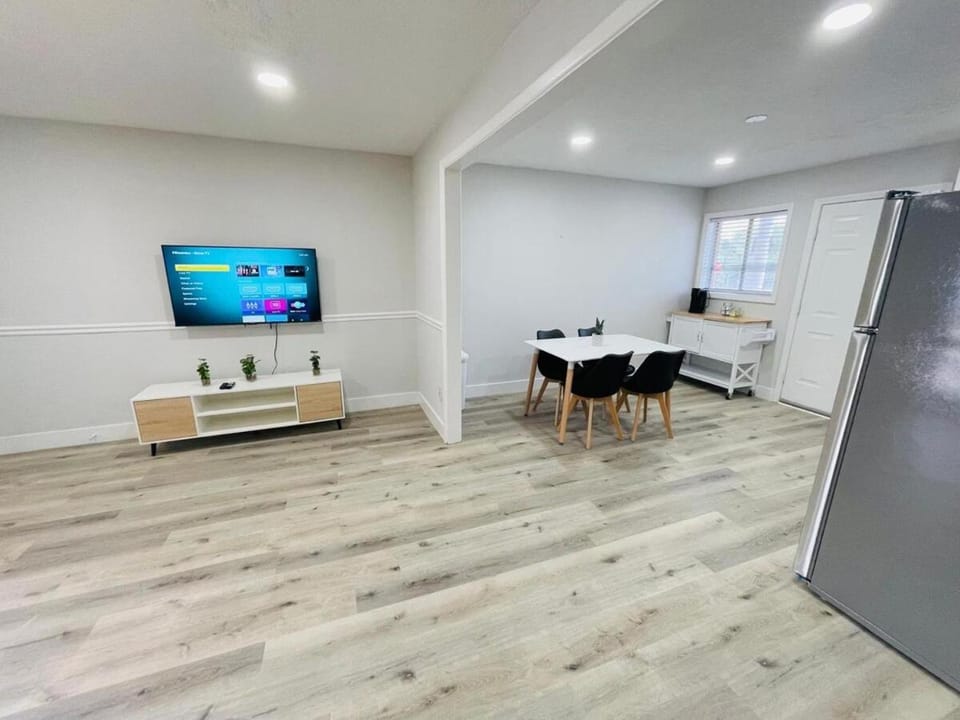 Perfect Vacation walk to the beach 8 Apartment in Myrtle Beach