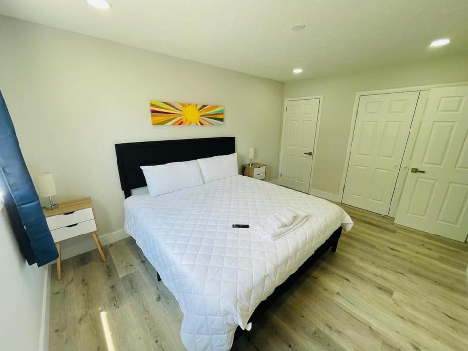 Perfect Vacation walk to the beach 12 Apartment in Myrtle Beach