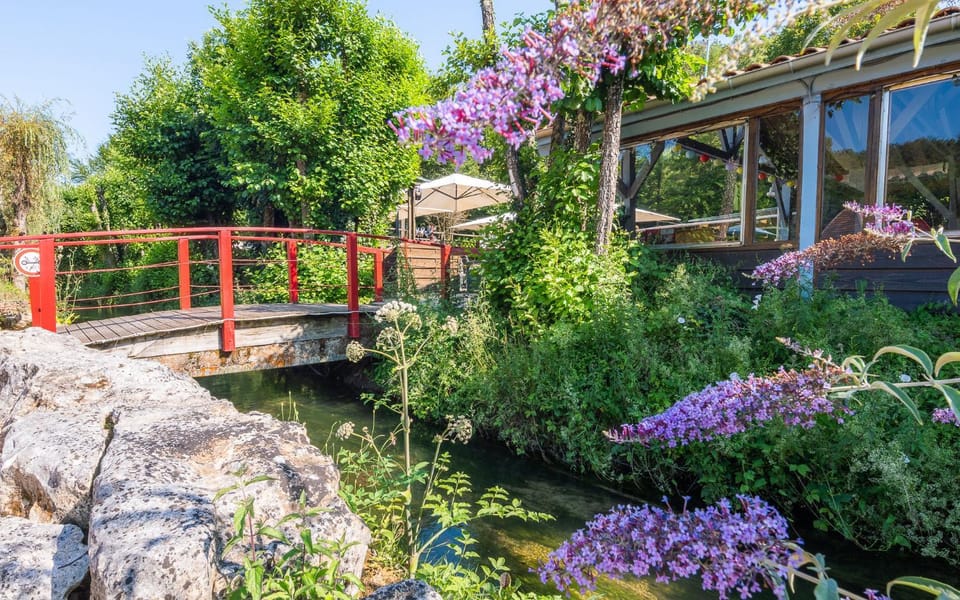 Camping Tamniès Resort in Occitanie