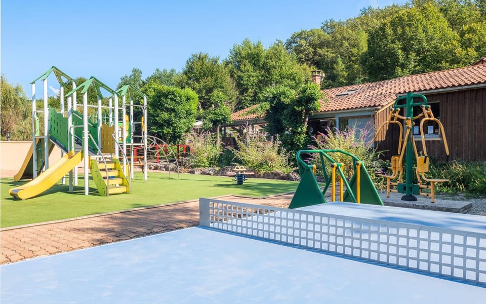 Camping Tamniès Resort in Occitanie
