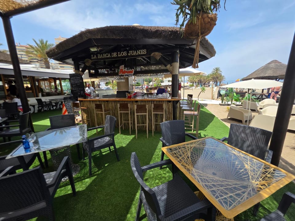 Chalet Playamar 300m de la playa House in Torremolinos