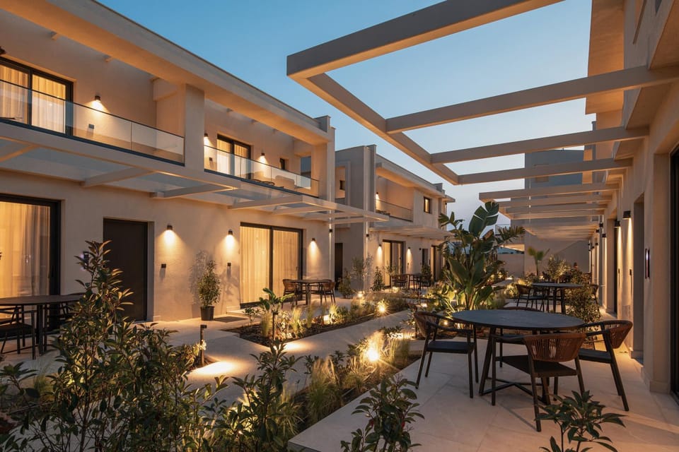 Property building, Balcony/Terrace, Balcony/Terrace