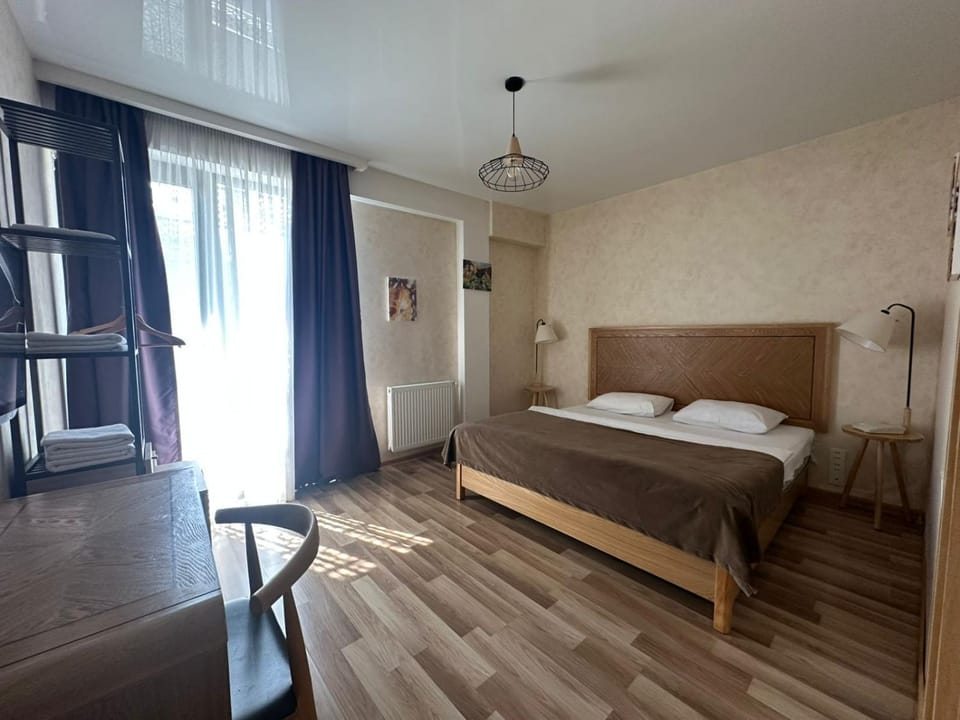 Bed, Library, Photo of the whole room, Bedroom, hair dresser, towels, wardrobe