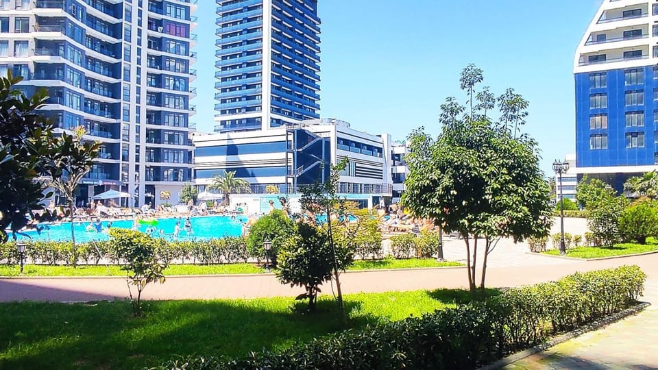 Top Beachfront Apartment Apartment in Batumi