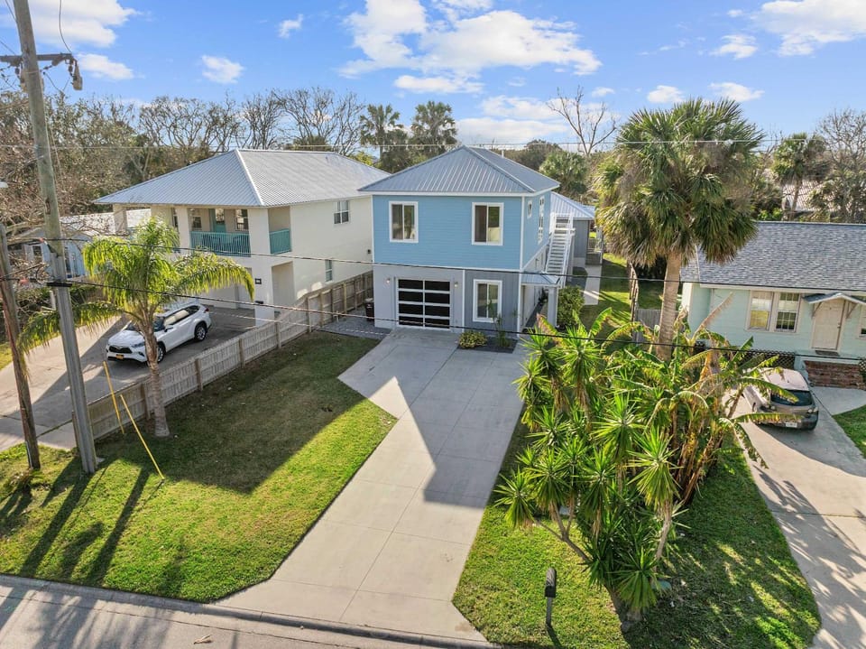 Southern Exposure l Mins to DNTN & Beach House in Saint Augustine