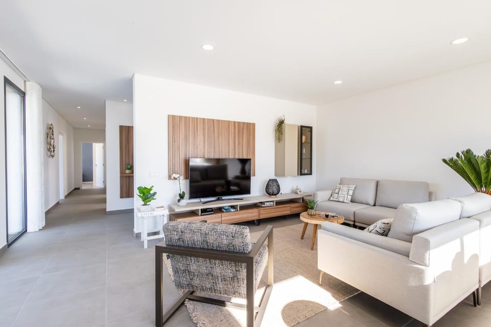Communal lounge/ TV room, Living room