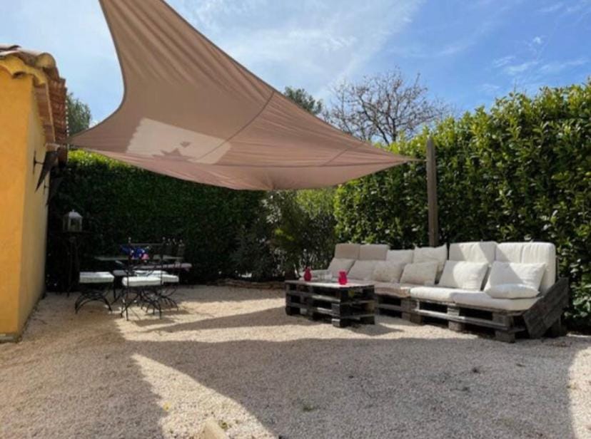 Villa méditerranéenne saint Maximin la sainte baume Villa in Saint-Maximin-la-Sainte-Baume