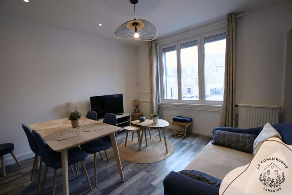 La maison citadine, avec garage House in Lens