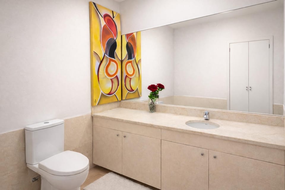 Free Wave Rooms Vacation rental in Porto District