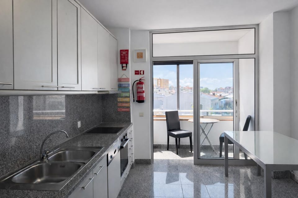 Free Wave Rooms Vacation rental in Porto District