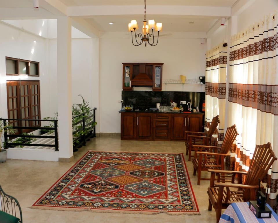 Cvilla Hotel Bed and Breakfast in Negombo