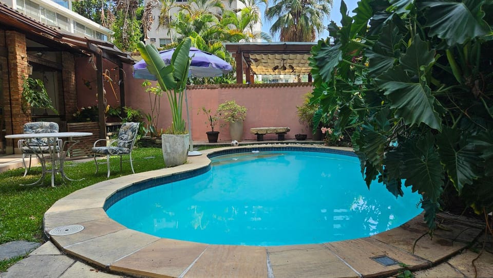 Casa com piscina zona sul Rio perto Estação Corcovado Chalet in Santa Teresa