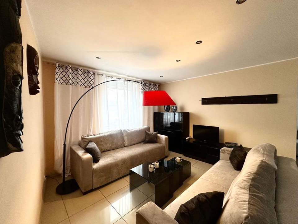 Chrobrego Apartment - Self check-in 20h - parking Apartment in Lower Silesian Voivodeship