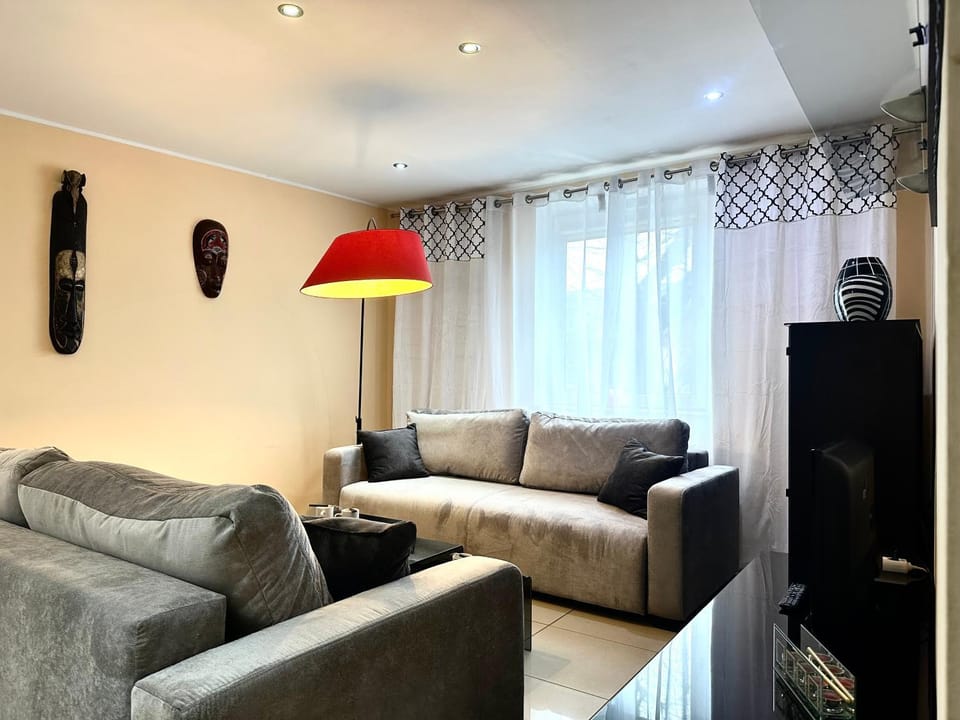 Chrobrego Apartment - Self check-in 20h - parking Apartment in Lower Silesian Voivodeship