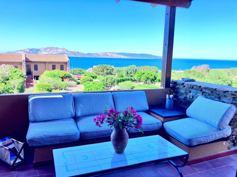 View (from property/room), Balcony/Terrace, Sea view