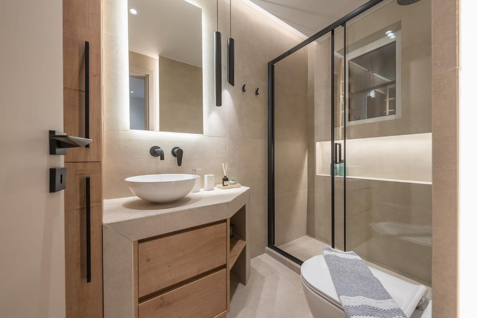 Shower, Bathroom